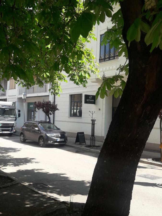 Apartment Voortex Требине Екстериор снимка